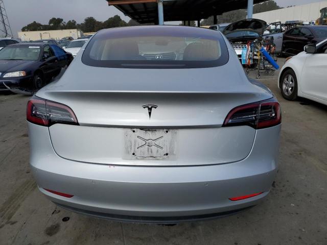 Photo 6 from auction – 2018 TESLA MODEL 3 with VIN 5YJ3E1EA7JF006984