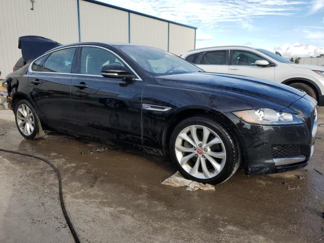 Photo 4 from auction – 2019 JAGUAR XF PREMIUM with VIN SAJBD4FX3KCY78758