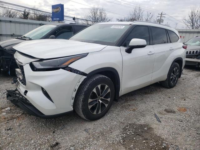 TOYOTA HIGHLANDER 2022 with VIN 5TDHZRBH6NS560268 - Photo from auction