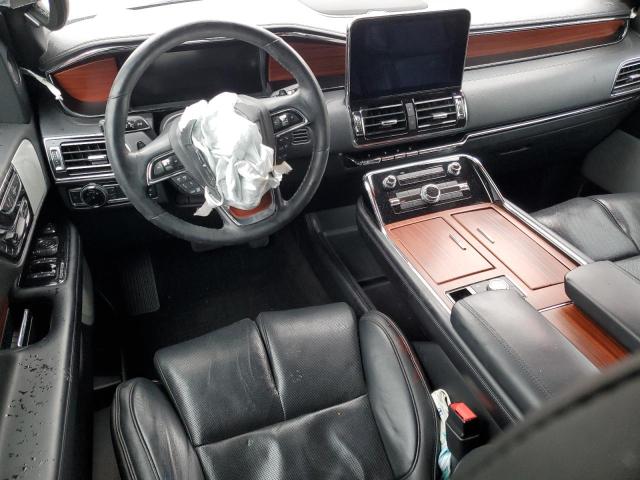 Photo 8 from auction – 2018 LINCOLN NAVIGATOR with VIN 5LMJJ2LT1JEL13610