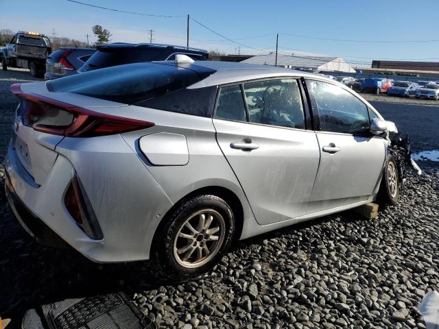 Photo 3 from auction – 2017 TOYOTA PRIUS PRIM with VIN JTDKARFP3H3000731