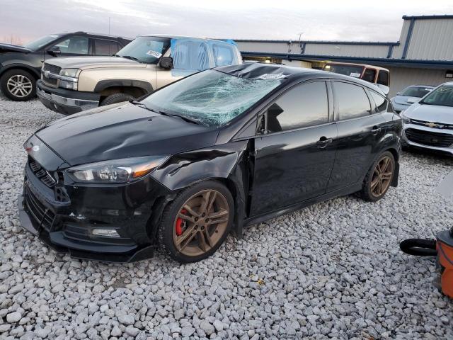 FORD FOCUS ST 2015 with VIN 1FADP3L92FL240141 - Photo from auction