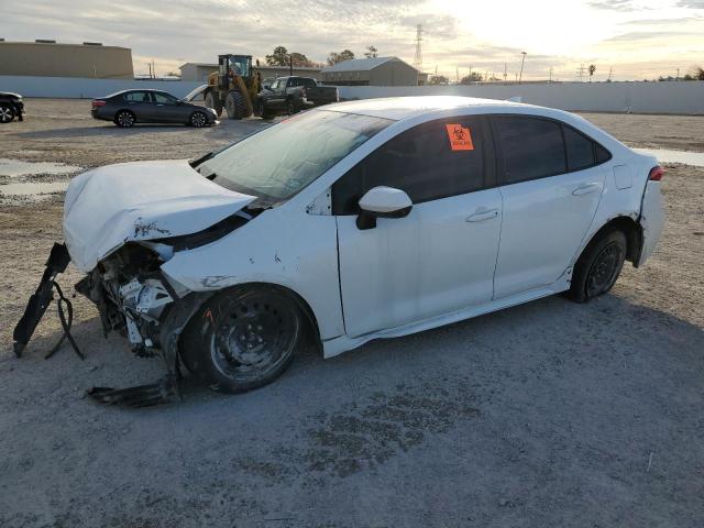 TOYOTA COROLLA LE 2020 with VIN 5YFEPRAE5LP039662 - Photo from auction