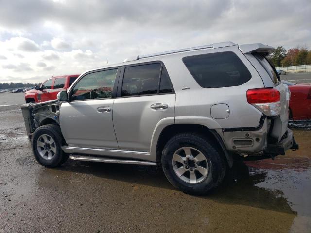 Photo 2 from auction – 2013 TOYOTA 4RUNNER SR with VIN JTEZU5JR2D5047444