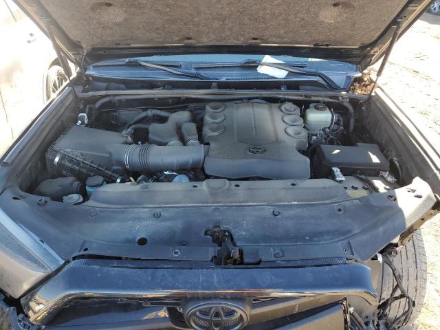 Photo 11 from auction – 2019 TOYOTA 4RUNNER SR with VIN JTEBU5JR8K5706867