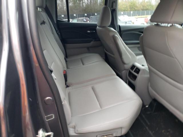 Photo 10 from auction – 2017 HONDA RIDGELINE with VIN 5FPYK3F78HB025350