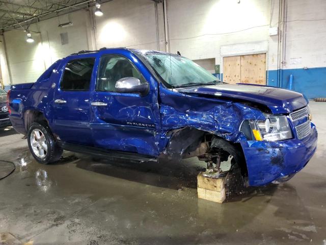 Photo 4 from auction – 2013 CHEVROLET AVALANCHE with VIN 3GNTKFE70DG342749