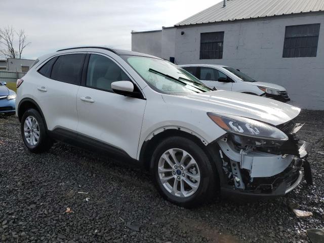 Photo 4 from auction – 2020 FORD ESCAPE SE with VIN 1FMCU9G63LUA19988