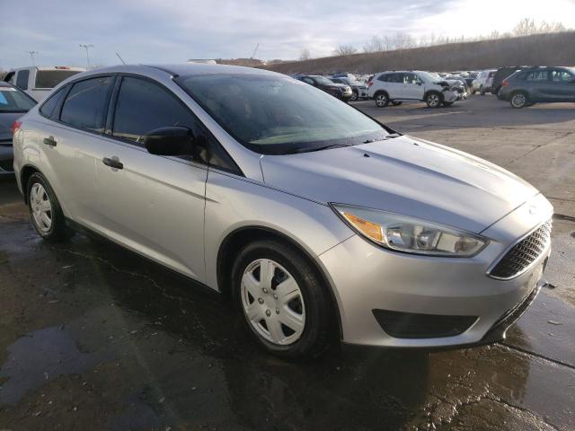 Photo 4 from auction – 2015 FORD FOCUS S with VIN 1FADP3E25FL219784