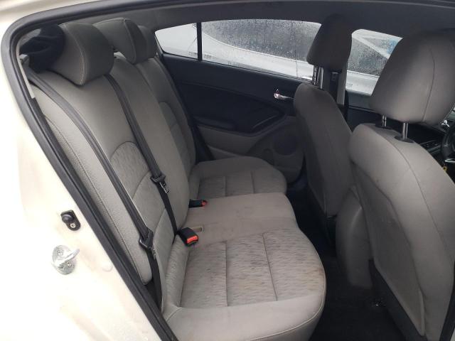 Photo 10 from auction – 2015 KIA FORTE LX with VIN KNAFK4A68F5286218