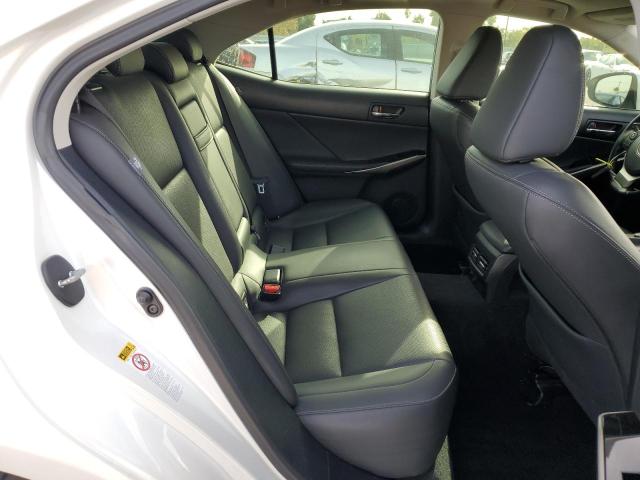 Photo 10 from auction – 2016 LEXUS IS 200T with VIN JTHBA1D27G5028669