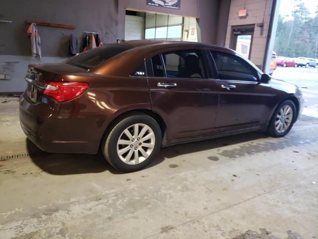 Photo 3 from auction – 2013 CHRYSLER 200 LIMITE with VIN 1C3CCBCG5DN617013