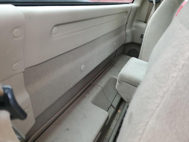 Photo 10 from auction – 2000 FORD F150 with VIN 1FTRF18W1YKA85175
