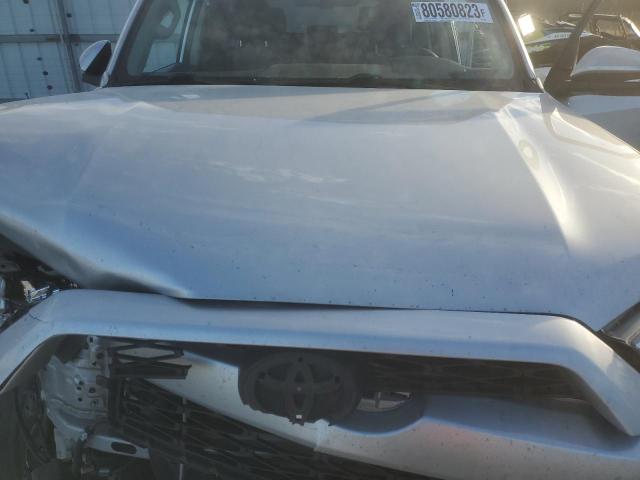 Photo 12 from auction – 2017 TOYOTA 4RUNNER SR with VIN JTEBU5JR7H5435065