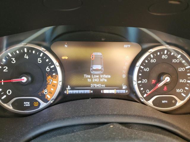 Photo 9 from auction – 2017 JEEP RENEGADE L with VIN ZACCJBDB5HPF37762