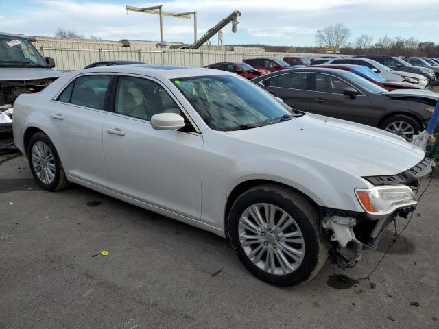 Photo 4 from auction – 2014 CHRYSLER 300 with VIN 2C3CCARG2EH201710