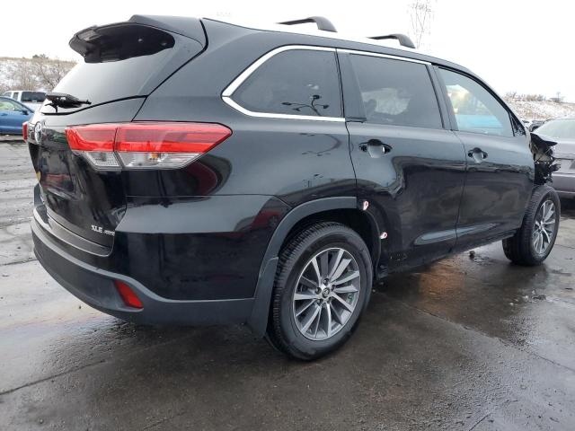 Photo 3 from auction – 2019 TOYOTA HIGHLANDER with VIN 5TDJZRFH2KS981590