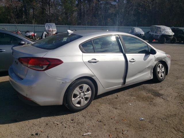 Photo 3 from auction – 2018 KIA FORTE LX with VIN 3KPFK4A71JE180332