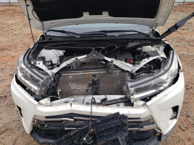 Photo 12 from auction – 2018 TOYOTA HIGHLANDER with VIN 5TDYZRFH5JS264002