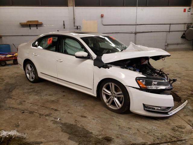 Photo 4 from auction – 2014 VOLKSWAGEN PASSAT SEL with VIN 1VWCN7A37EC004095