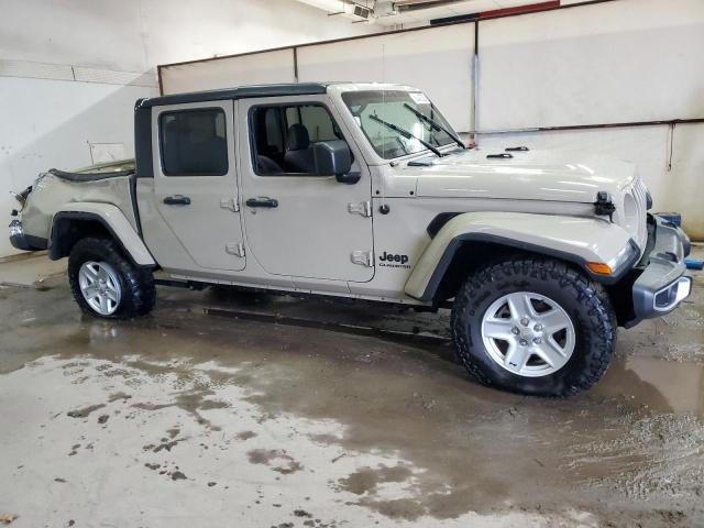 Photo 4 from auction – 2020 JEEP GLADIATOR with VIN 1C6HJTAG9LL194549