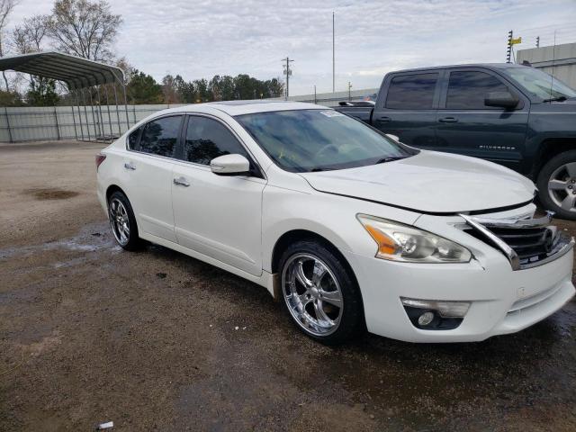 Photo 4 from auction – 2015 NISSAN ALTIMA 2.5 with VIN 1N4AL3AP5FN865072