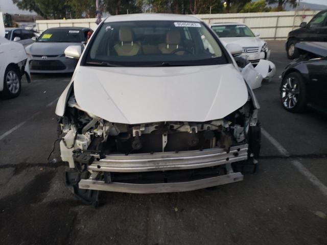 Photo 5 from auction – 2016 TOYOTA PRIUS with VIN JTDKBRFU6G3002538