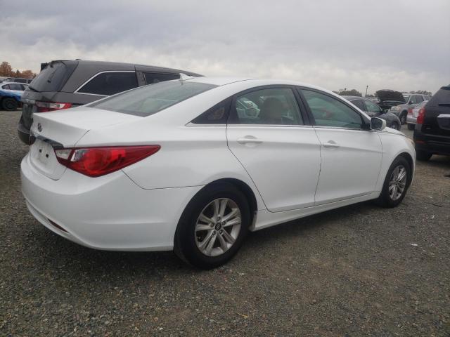 Photo 3 from auction – 2013 HYUNDAI SONATA GLS with VIN 5NPEB4AC3DH623637