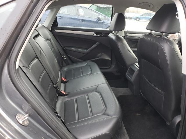 Photo 10 from auction – 2015 VOLKSWAGEN PASSAT S with VIN 1VWAT7A34FC123284