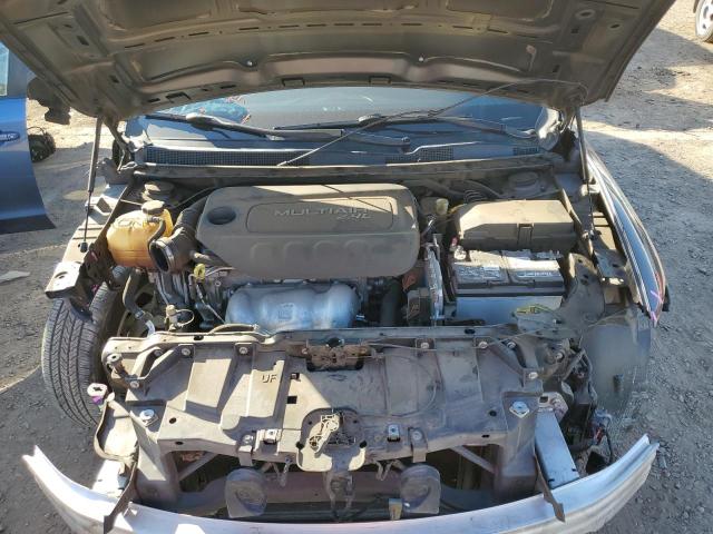 Photo 11 from auction – 2016 CHRYSLER 200 LIMITE with VIN 1C3CCCAB3GN106398