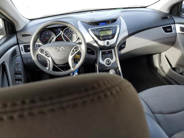 Photo 8 from auction – 2012 HYUNDAI ELANTRA GL with VIN 5NPDH4AE6CH102003