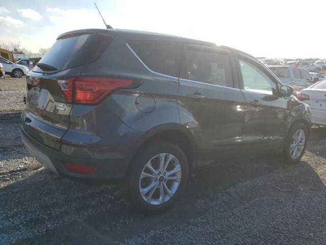 Photo 3 from auction – 2019 FORD ESCAPE SE with VIN 1FMCU0GD3KUA50196