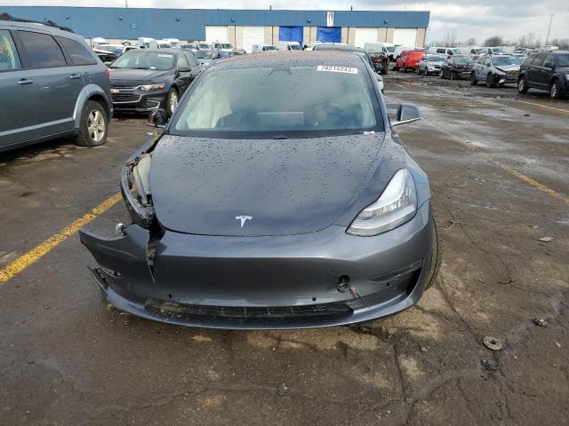 Photo 5 from auction – 2018 TESLA MODEL 3 with VIN 5YJ3E1EB7JF094041