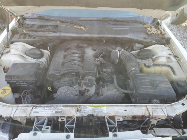Photo 11 from auction – 2010 CHRYSLER 300 TOURIN with VIN 2C3CK5CV3AH331037