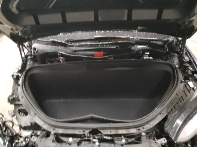 Photo 11 from auction – 2020 TESLA MODEL X with VIN 5YJXCBE41LF284001