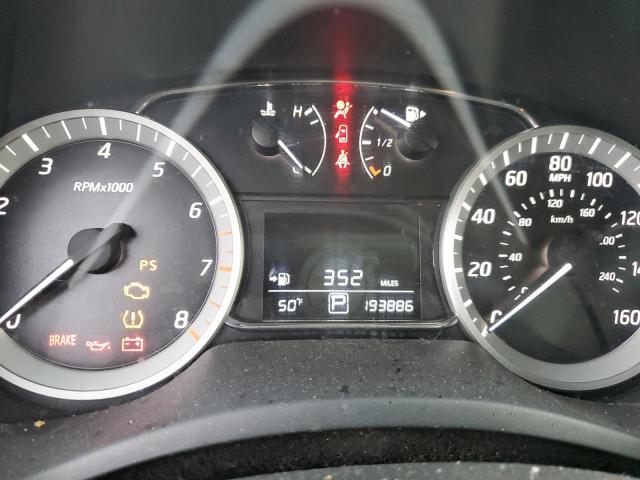 Photo 9 from auction – 2014 NISSAN SENTRA with VIN 3N1AB7AP3EY236080