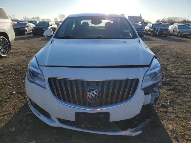 Photo 5 from auction – 2017 BUICK REGAL SPTS with VIN 2G4GL5EX2H9154019
