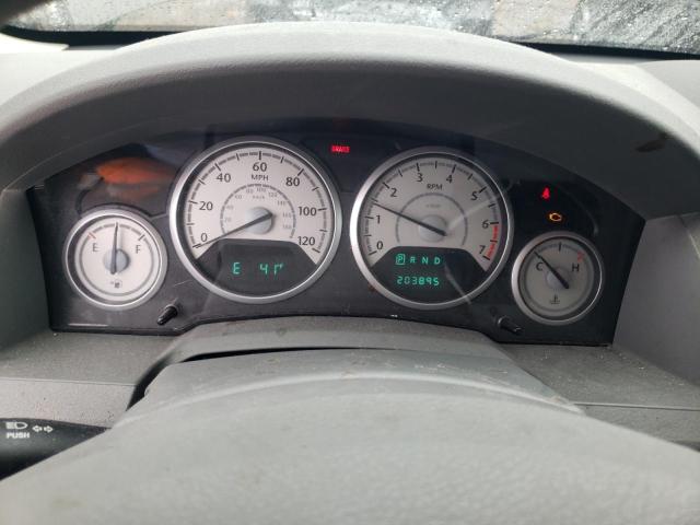 Photo 9 from auction – 2010 CHRYSLER TOWN & COU with VIN 2A4RR2D14AR448643