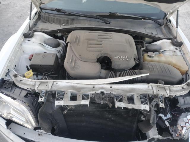 Photo 11 from auction – 2014 CHRYSLER 300 with VIN 2C3CCAAG6EH179352