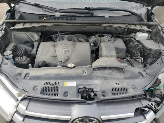 Photo 12 from auction – 2019 TOYOTA HIGHLANDER with VIN 5TDJZRFH1KS741737