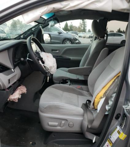 Photo 7 from auction – 2015 TOYOTA SIENNA LE with VIN 5TDKK3DC1FS577893