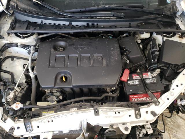 Photo 11 from auction – 2017 TOYOTA COROLLA L with VIN 5YFBURHE3HP711940
