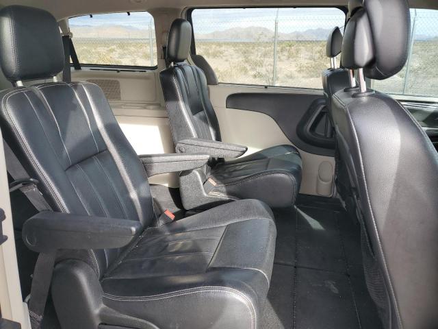 Photo 11 from auction – 2013 CHRYSLER TOWN & COU with VIN 2C4RC1BG6DR806368