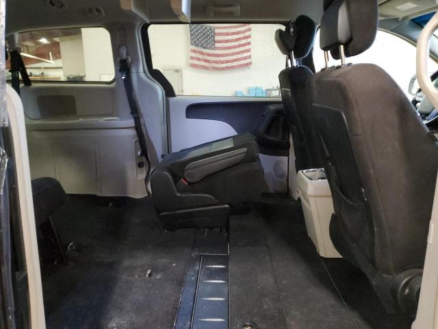 Photo 11 from auction – 2011 CHRYSLER TOWN & COU with VIN 2A4RR5DGXBR638597