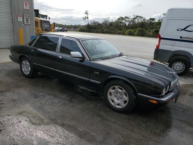 Photo 4 from auction – 2002 JAGUAR VANDENPLAS with VIN SAJDA24C62LF46242