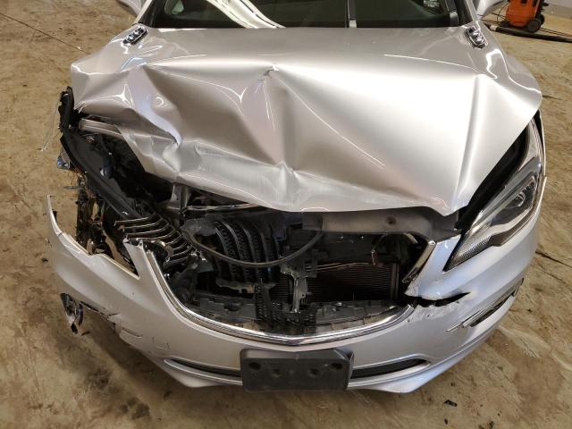 Photo 11 from auction – 2017 BUICK ENVISION E with VIN LRBFXBSA7HD028243