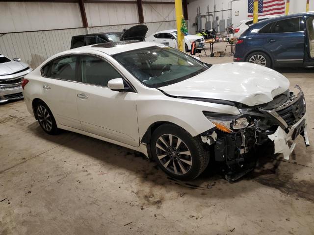 Photo 4 from auction – 2017 NISSAN ALTIMA with VIN 1N4AL3AP6HC164782
