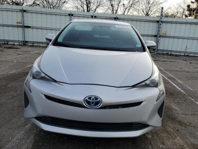 Photo 5 from auction – 2016 TOYOTA PRIUS with VIN JTDKBRFUXG3002851