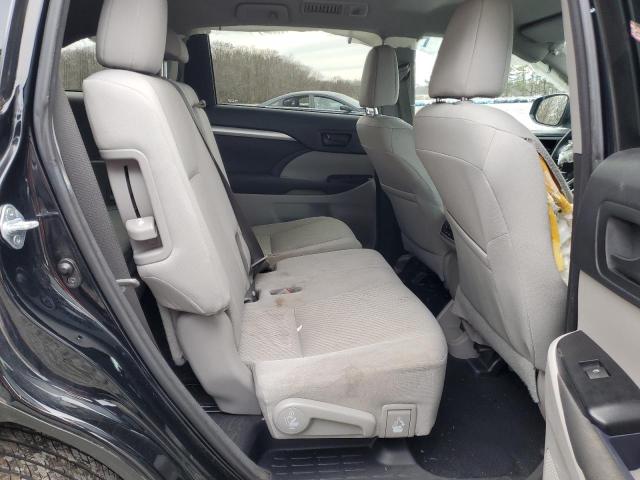 Photo 11 from auction – 2016 TOYOTA HIGHLANDER with VIN 5TDBKRFH7GS349653