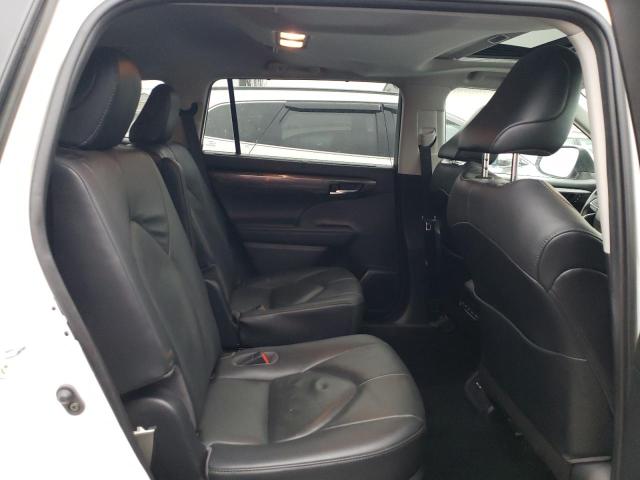 Photo 11 from auction – 2021 TOYOTA HIGHLANDER with VIN 5TDYZRAHXMS033897